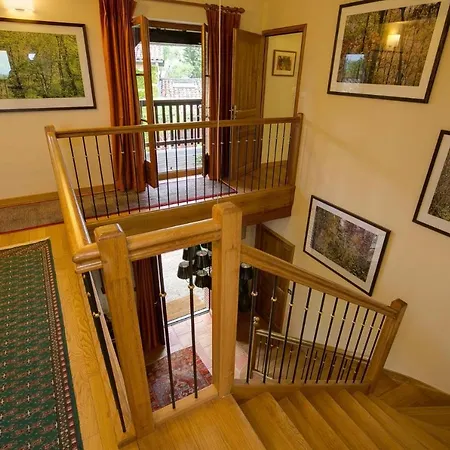 别墅 Salvagnac-cajarc Sleeps 16 Pool Wifi *